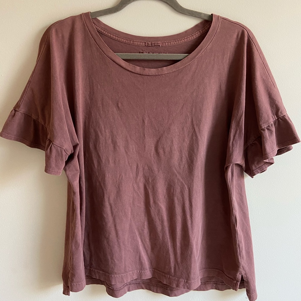 Abercrombie ruffle sleeve tee